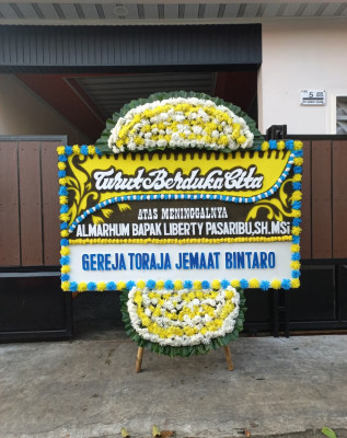 Papan Bunga Duka di Semaki
